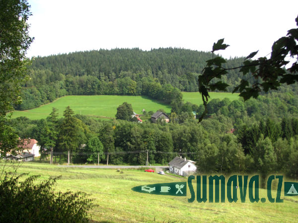 Eisnerův Dvůr, Javorná