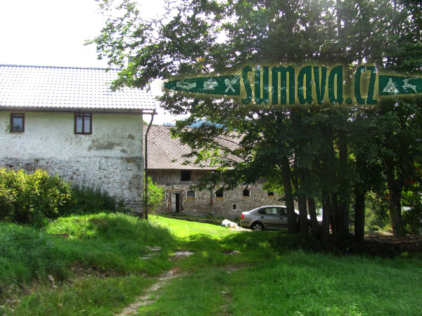Eisnerův Dvůr, Javorná