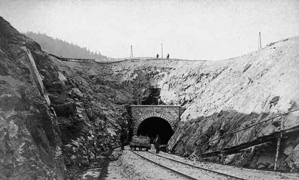 železniční tunel Špičák (historické)