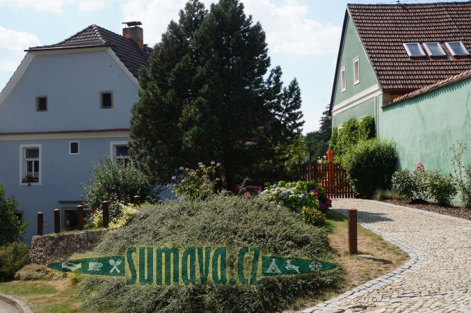 Červená Lhota