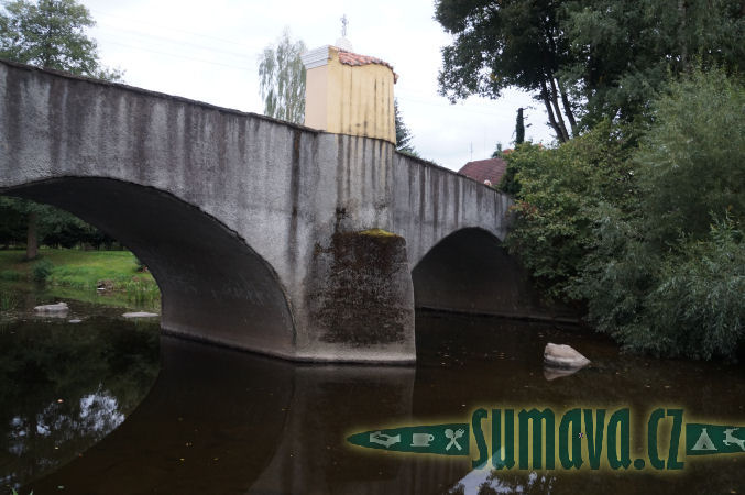 kamenný most Skalice, Varvažov