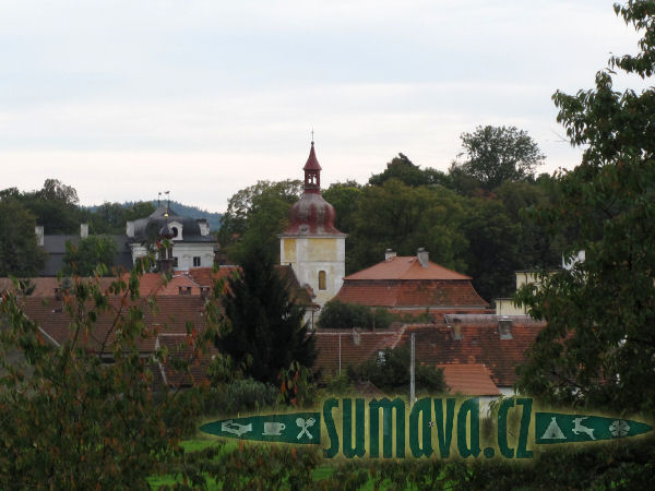 kostel sv. Petra a Pavla, Dolní Lukavice