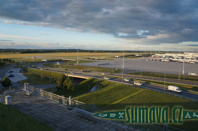 letiště Franze Josefa Strauße Mnichov (D)