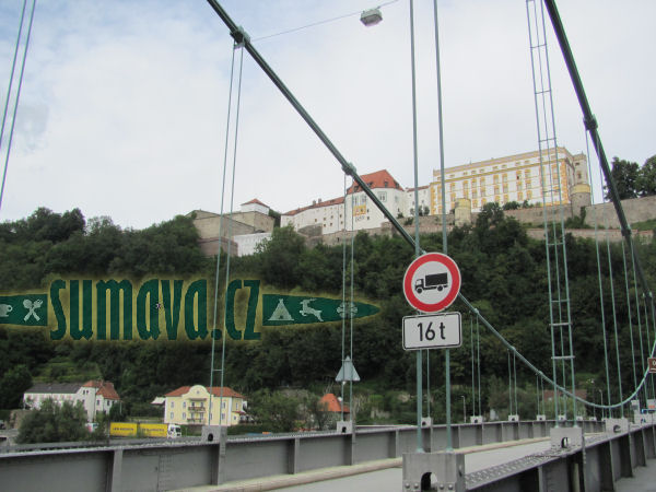 Pasov (D)