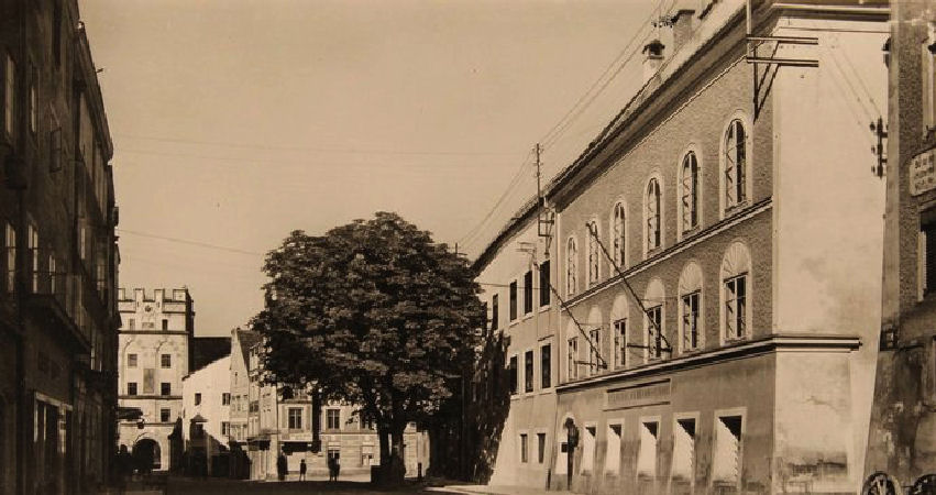 rodný dům Adolfa Hitlera, Braunau am Inn (A)