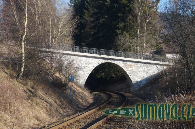 silniční most přes železnici, Železná Ruda