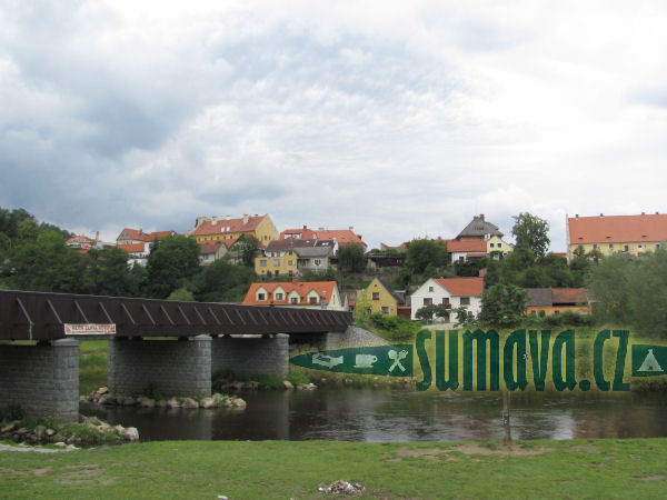 silniční most Vltava, Zlatá Koruna