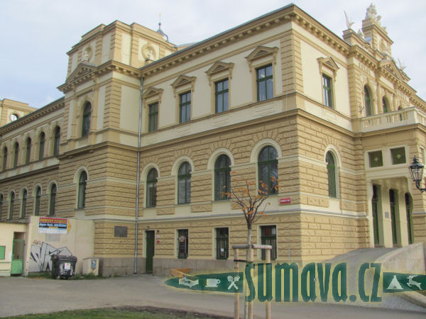 sokolovna Plzeň