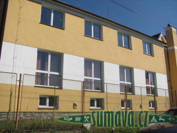 Sokolovna Strážov na Šumavě
