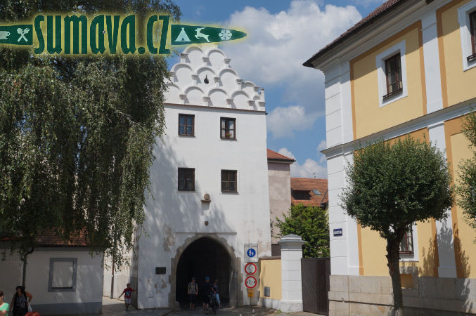 Svinenská brána, Třeboň