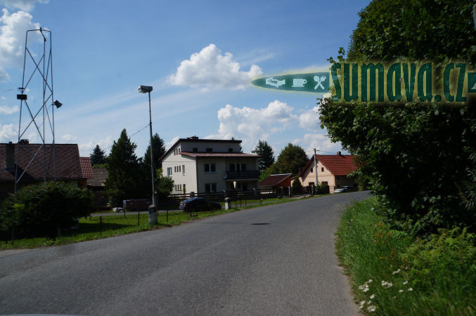 Ujčín