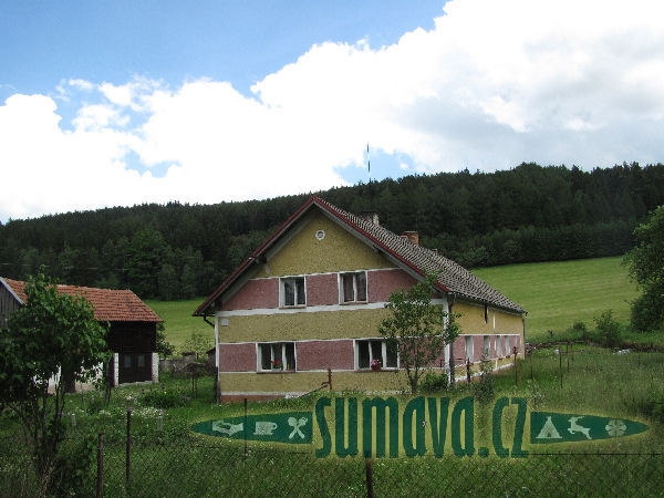 Ujčín