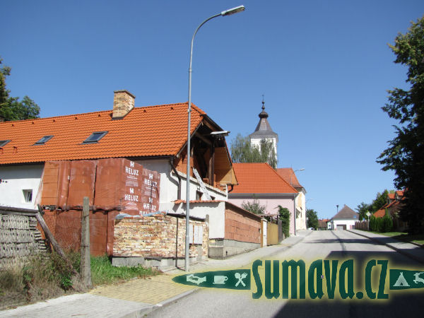 Zahájí