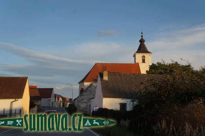 Zahájí
