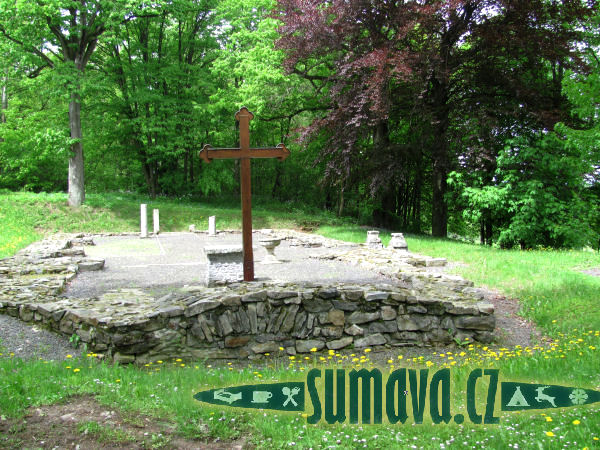 zřícenina kostela P. Marie, Červené Dřevo