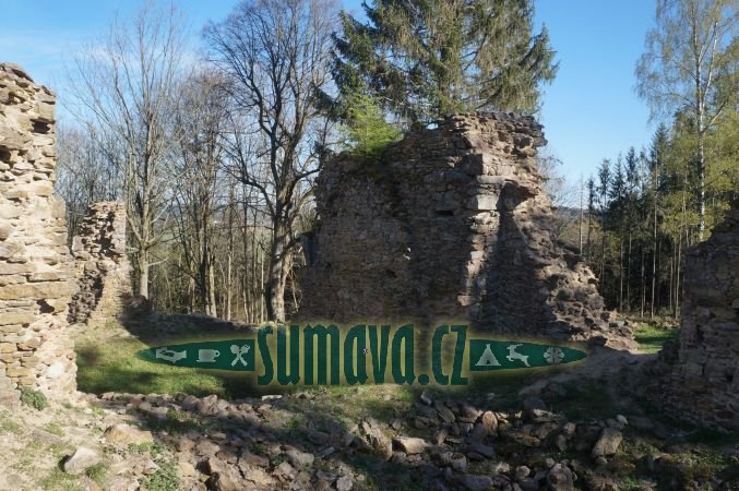 zřícenina kostela sv. Batoloměje