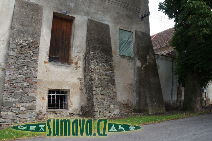 zámek Chřešťovice